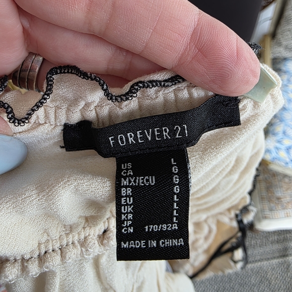 Forever 21 Cream and Black Camisole Boho Chic Milkmaid Tank Top - Picture 10 of 12